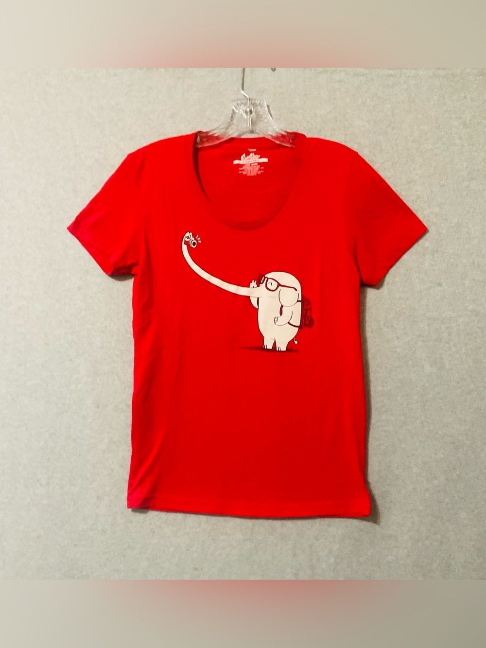 Threadless kids-Girls  Red Tee with White Elephant Graphic Sz XL